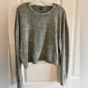 Wild Fable Green Acid Washed cropped Sweatshirt